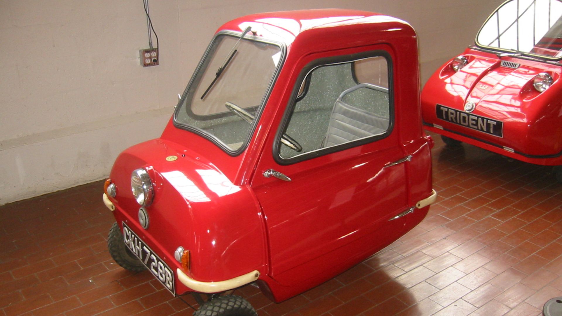 File:1965 Peel P50, The World's Smallest Car (Lane Motor Museum).jpg