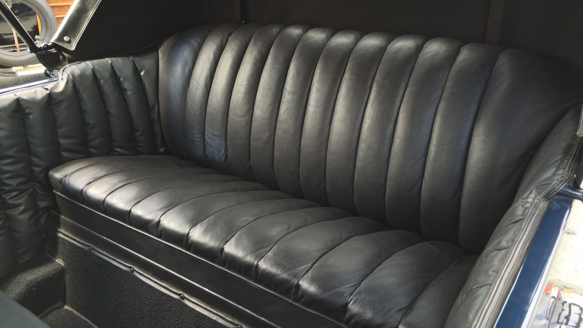 File:1923 Nash Six Touring Car - Sugarloaf Mountain Region AACA Show 17of20.jpg