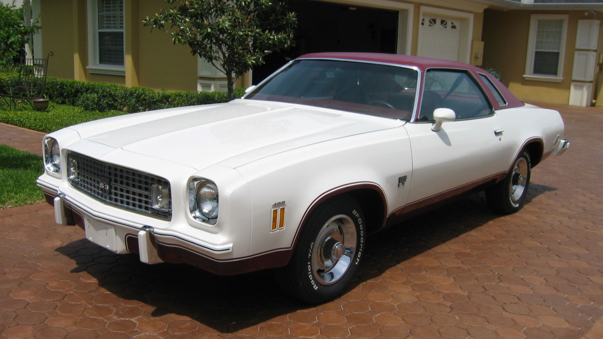 File:1974Laguna.JPG