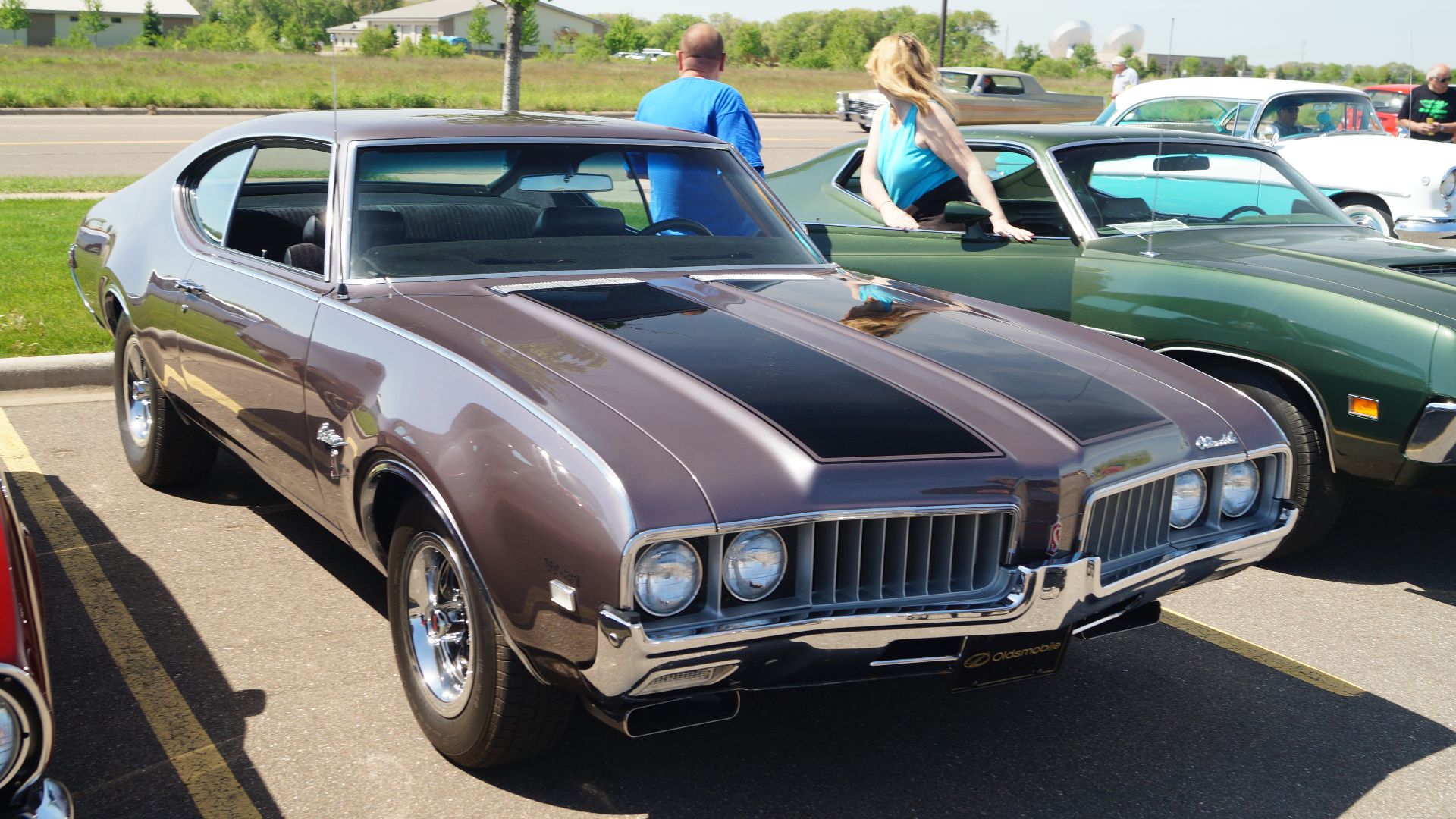 File:1969 Oldsmobile Cutlass W-31 (26647780054).jpg