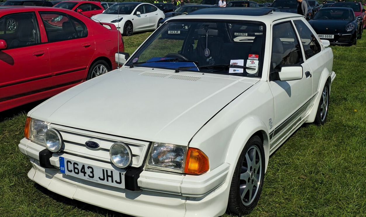 Ford Escort RS Turbo (1984–1986) $29,000–$35,000