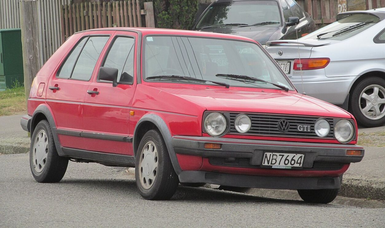 Volkswagen Golf GTI Mk2 (1984–1992) $15,000–$20,000