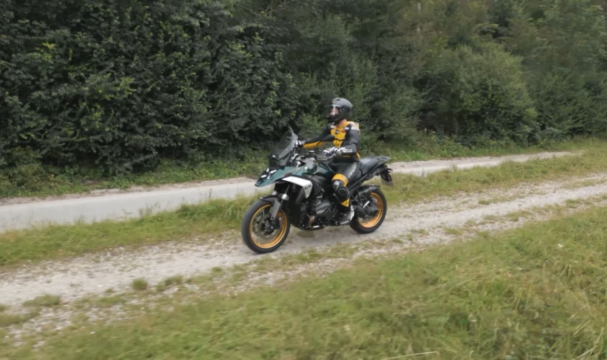 BMW R 1300 GS Adventure By Ilmberger Carbon