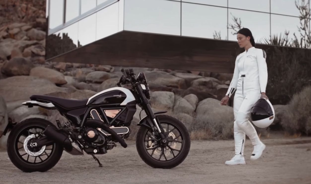 Ducati Scrambler 10th Anniversary Rizoma Edition