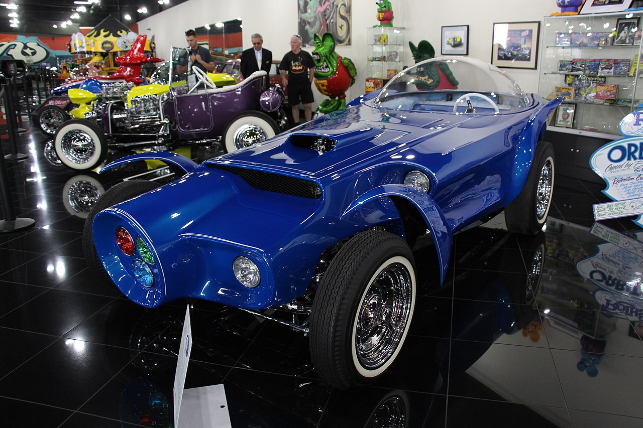 1964 Ed Roth Orbitron at a car salon