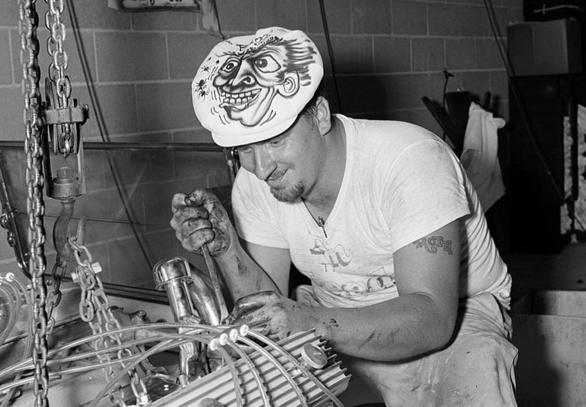 Ed Roth working on his first complete fiberglass creation