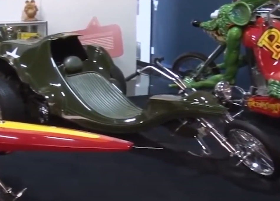 A screenshot from the video World's Largest Ed 