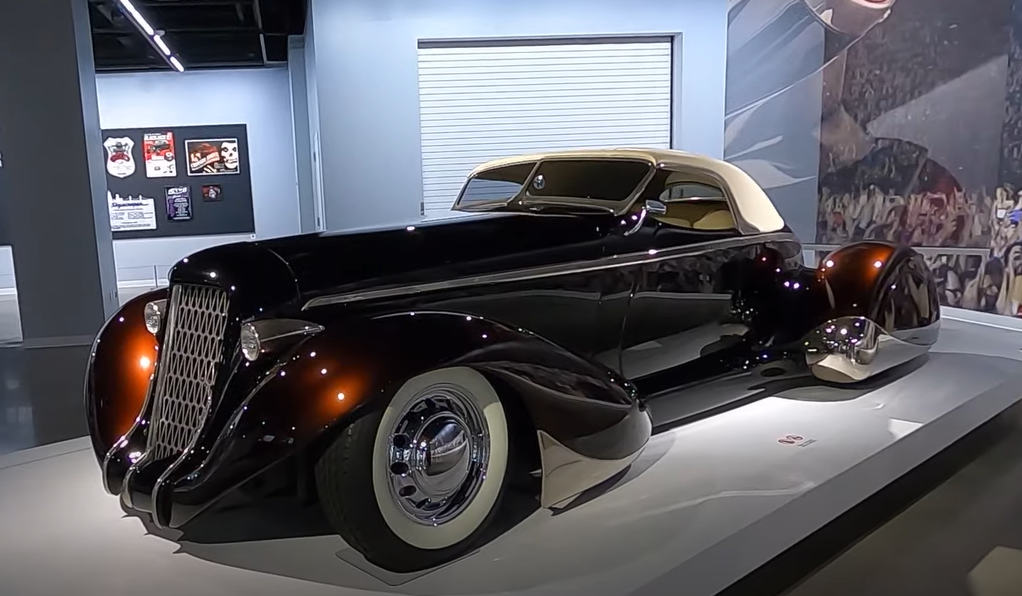 The 1936 Auburn ‘Slow Burn’