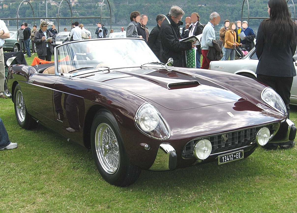 Ferrari 250-Gt-Serie1-Spider
