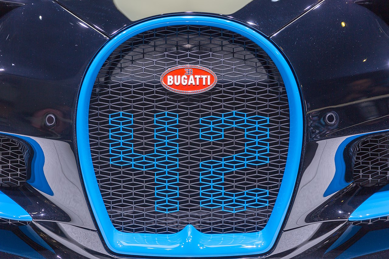 Bugatti Chiron Front Grille