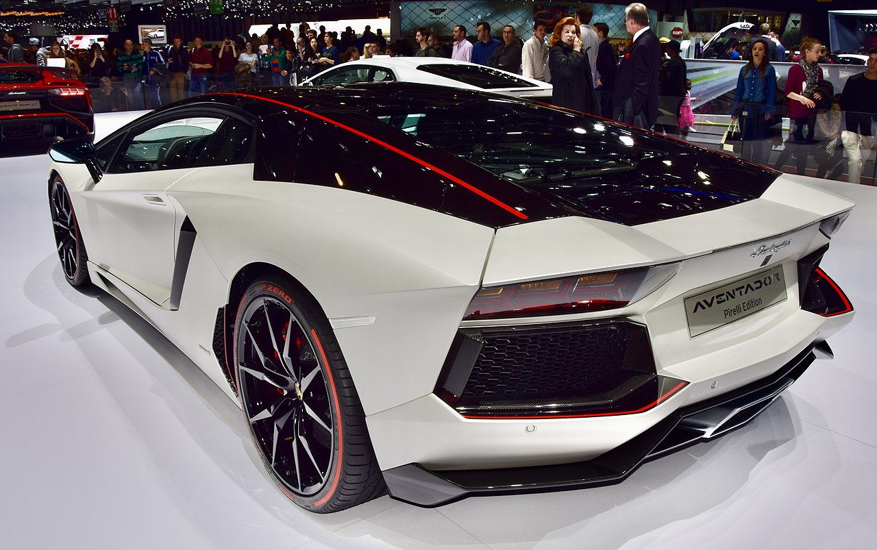 Lamborghini Aventador Lp700-4 Pirelli Edition At Geneva International Motor Show 2015 01