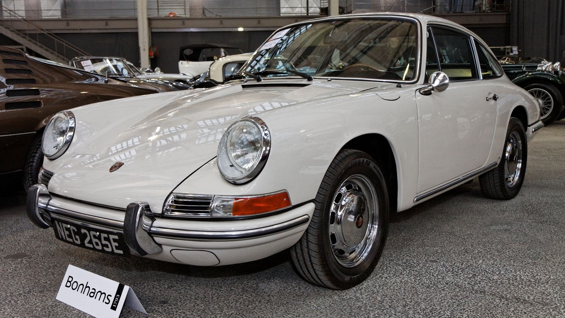 File:Bonhams - The Paris Sale 2012 - Porsche 912 'SWB' Coupé - 1967 - 014.jpg