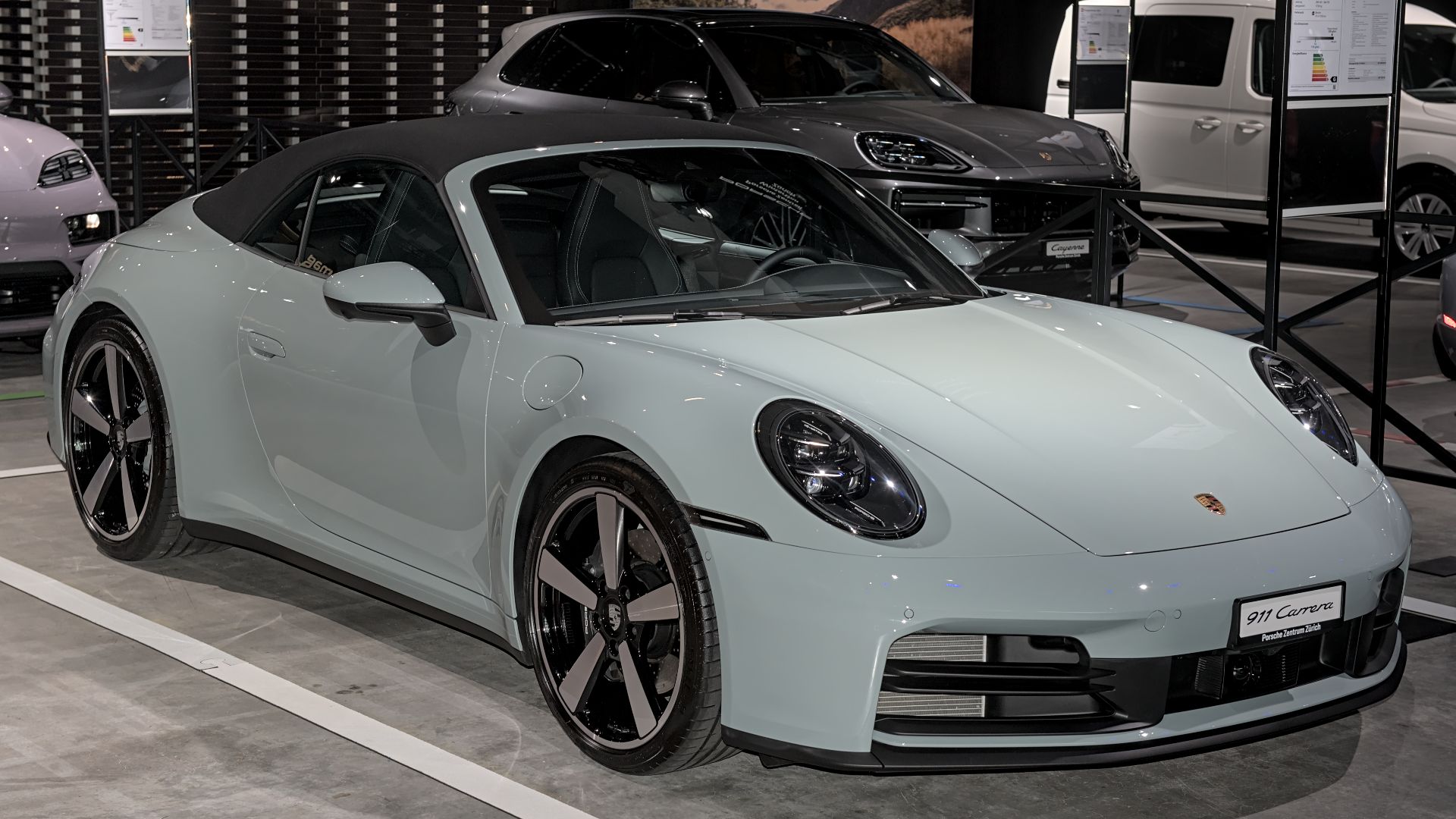 File:2025 Porsche 992 Carrera convertible Auto Zuerich 2024 DSC 6527.jpg