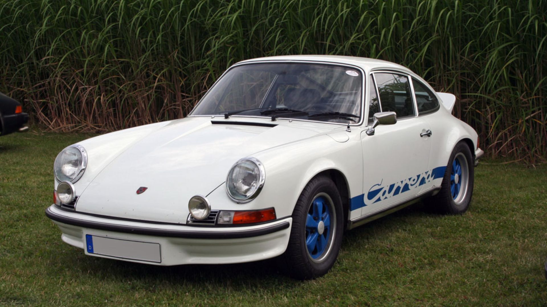 File:Porsche 911 Carrera RS front left.jpg