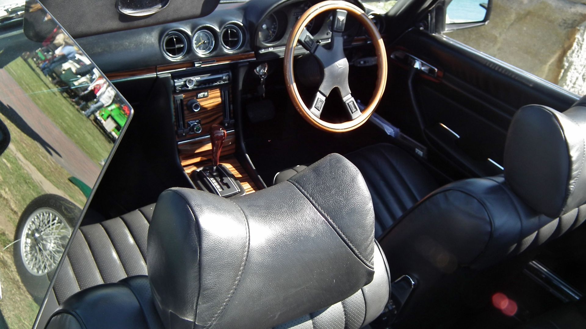 File:1973 Mercedes Benz 350SL roadster (8882833329).jpg