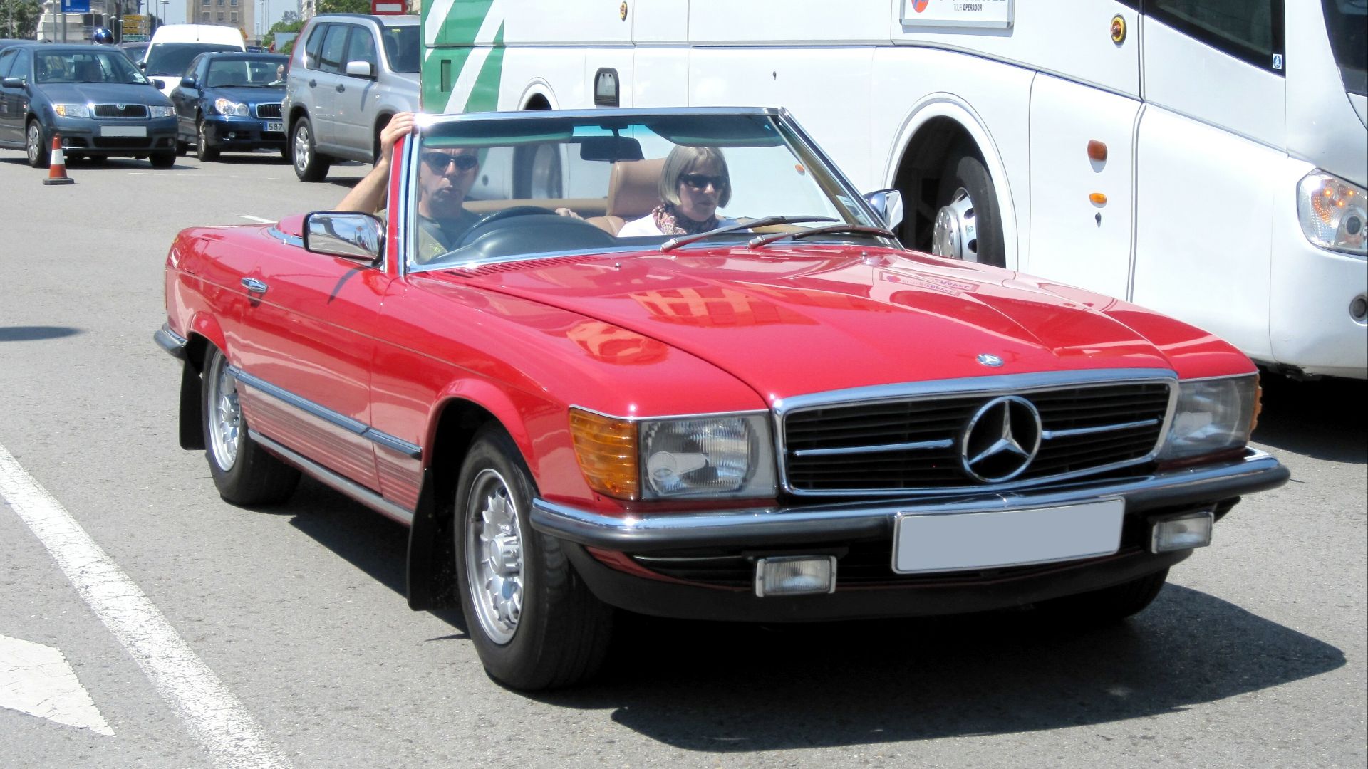 File:1985 Mercedes-Benz 280 SL (R107) (4738260755).jpg