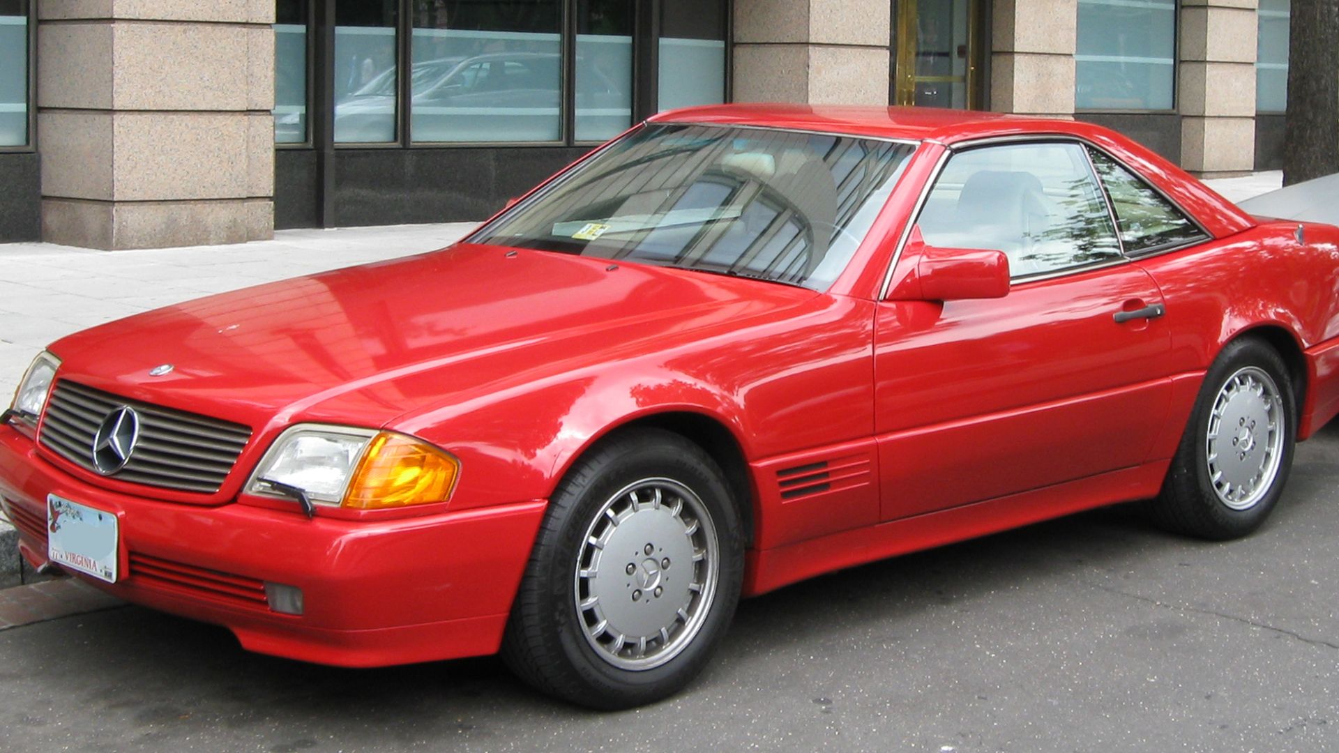 File:Mercedes-Benz SL R129 .jpg