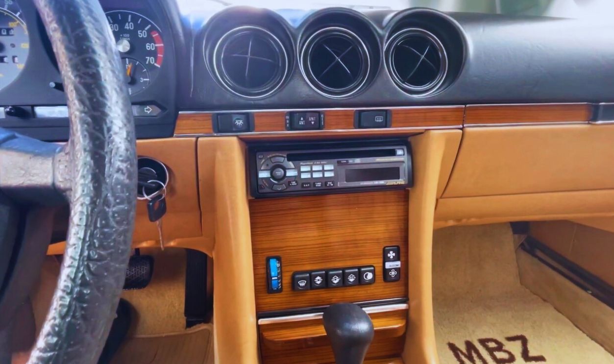 1982 Mercedes-Benz 380SL Climate Control