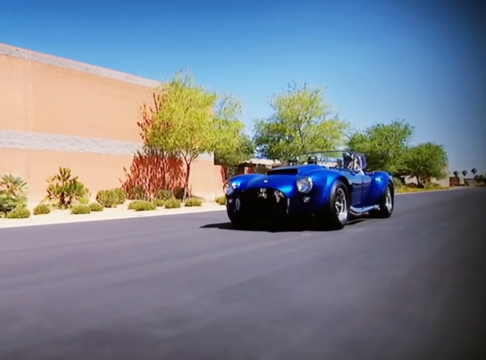Screenshot of a Shelby Cobra 427 Super Snake car in motion
