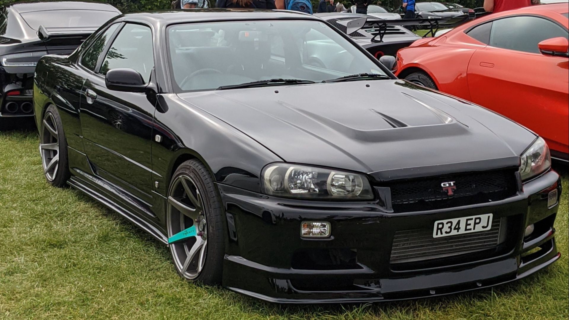 File:1999 Nissan Skyline GTR R34.jpg