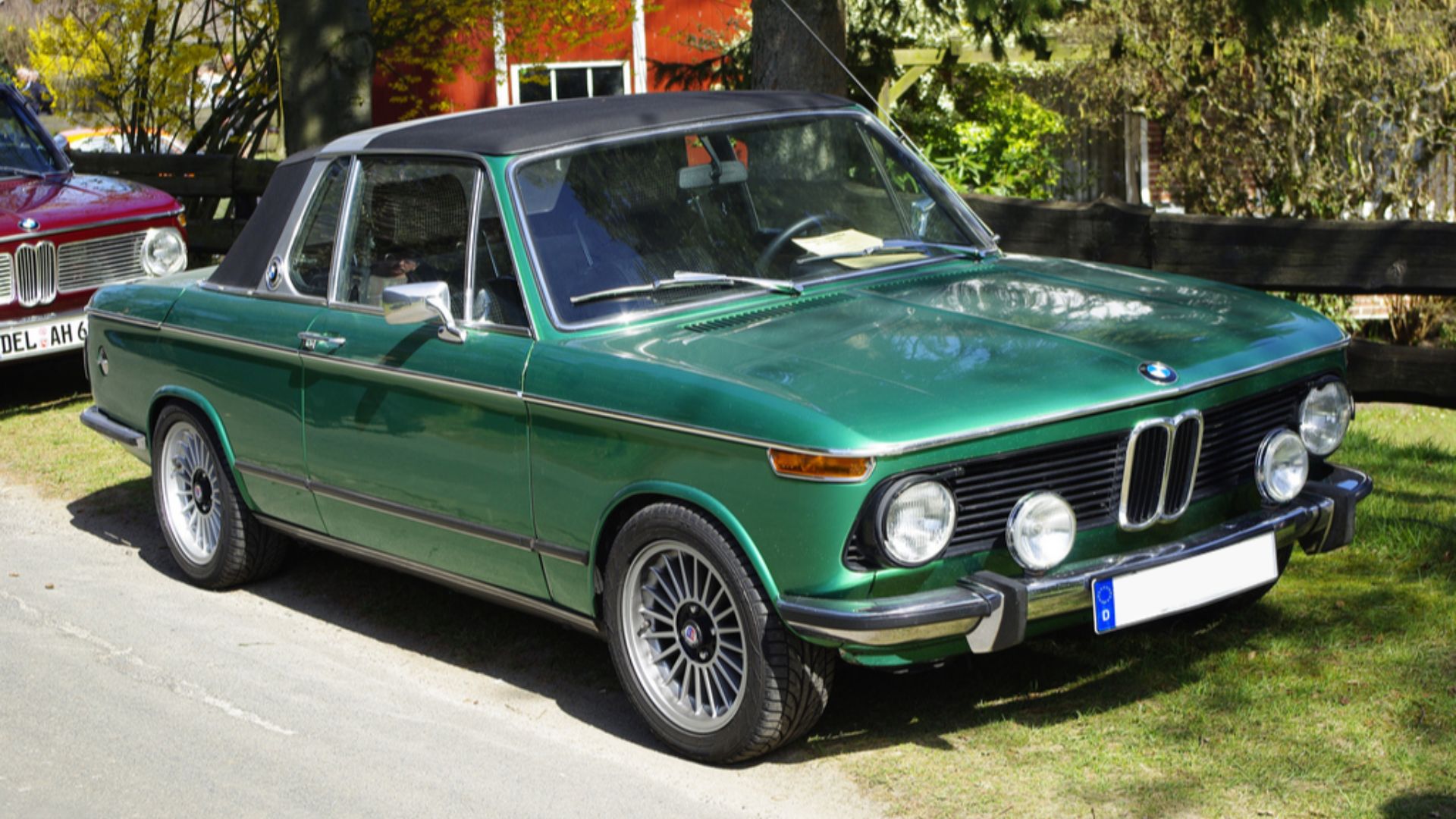 File:BMW 2002 Baur Convertible Targa (09).jpg