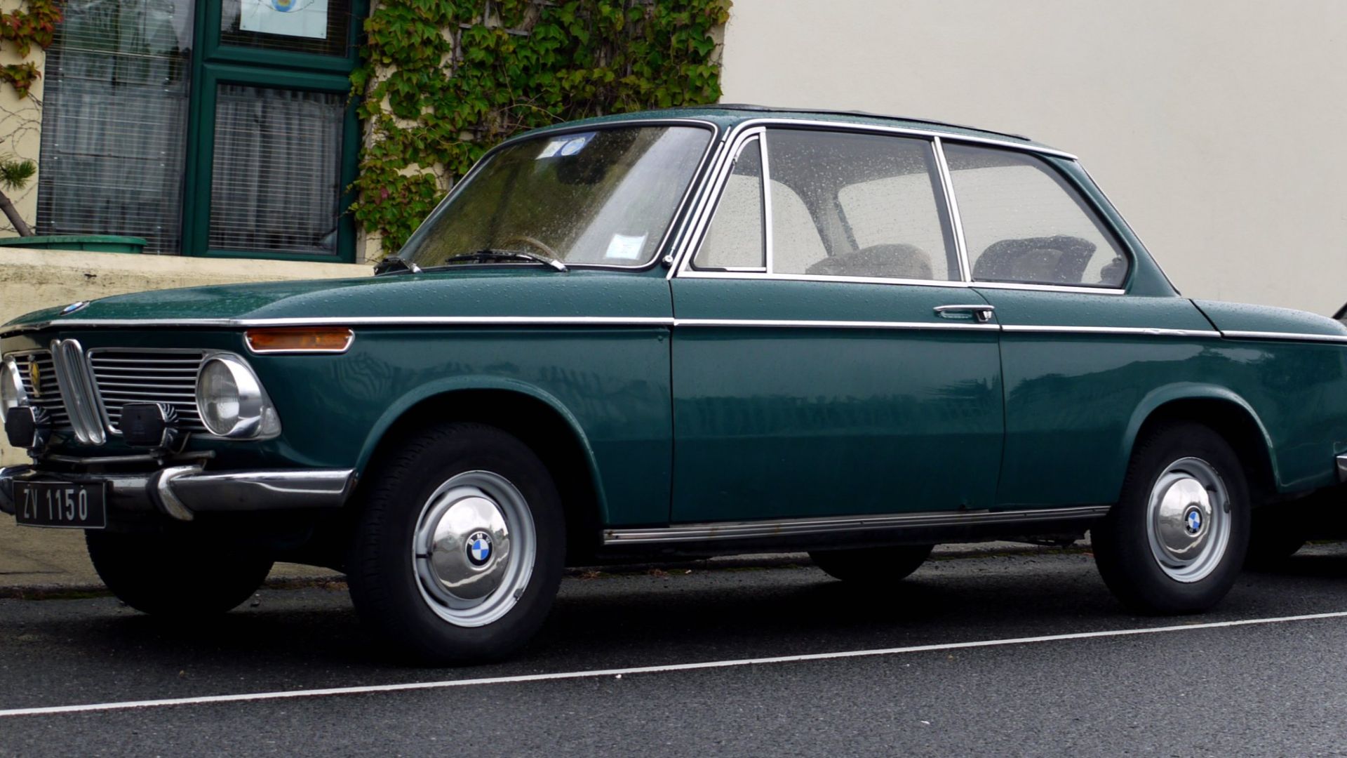 File:Blackrock, Co Dublin - Ireland (4799982672).jpg