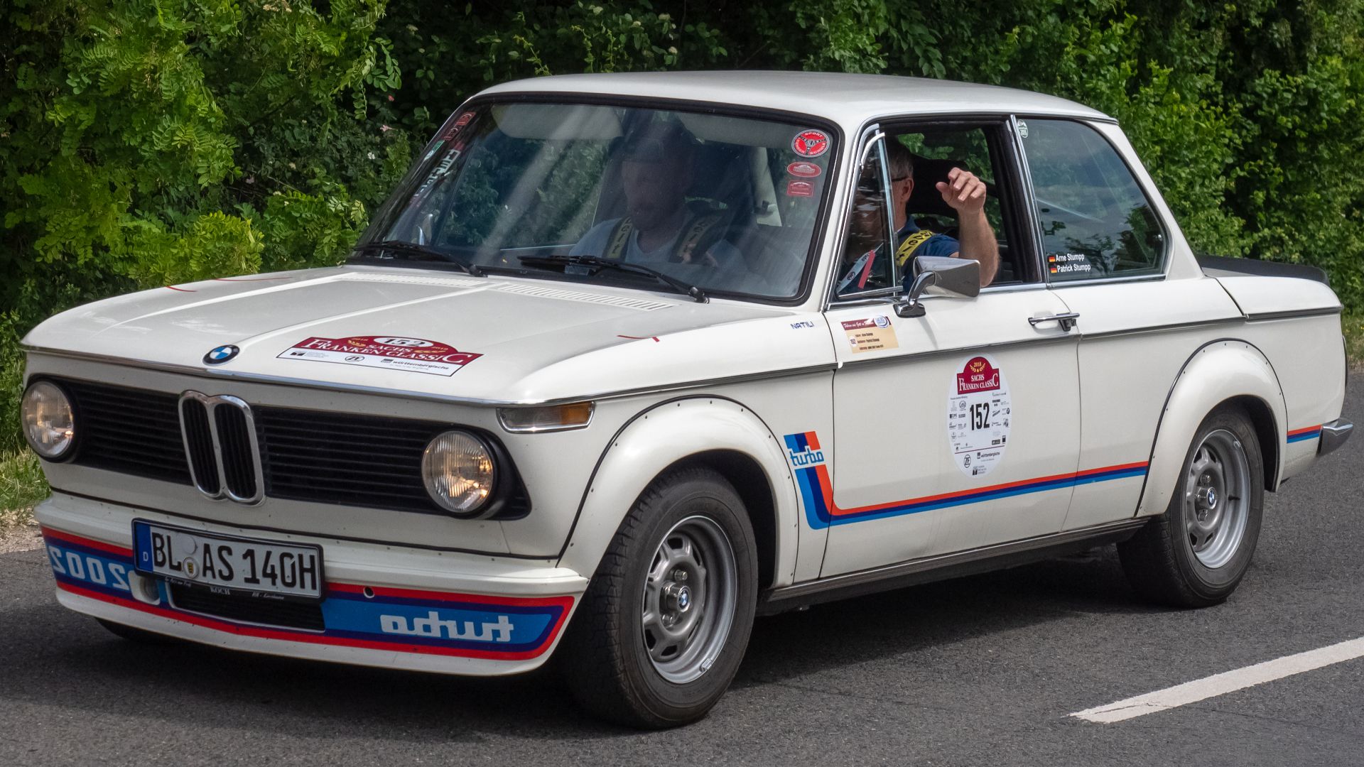 File:BMW 2002 Turbo BMW 2002 Sachs Franken Classic 5201114.jpg