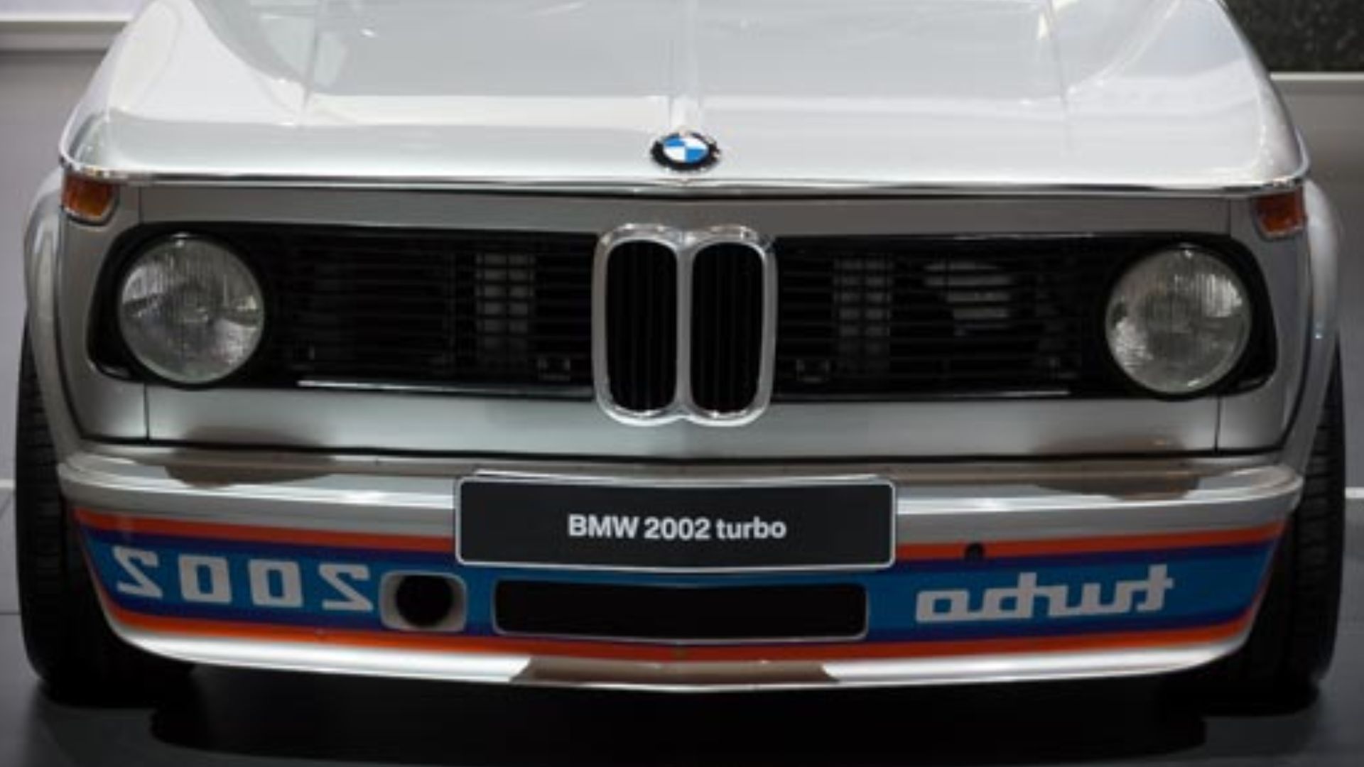 File:BMW 2002 Turbo.jpg
