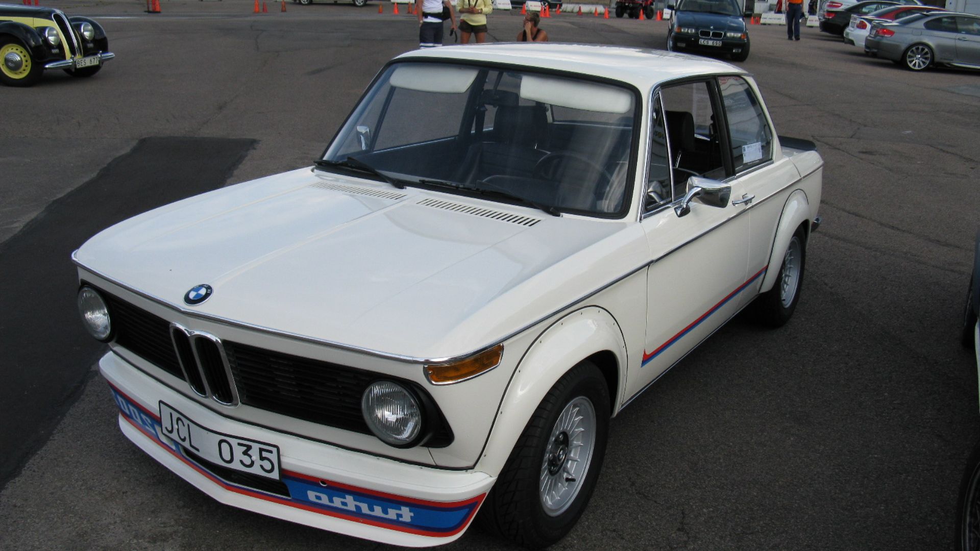 File:BMW 2002 Turbo (2743153975).jpg