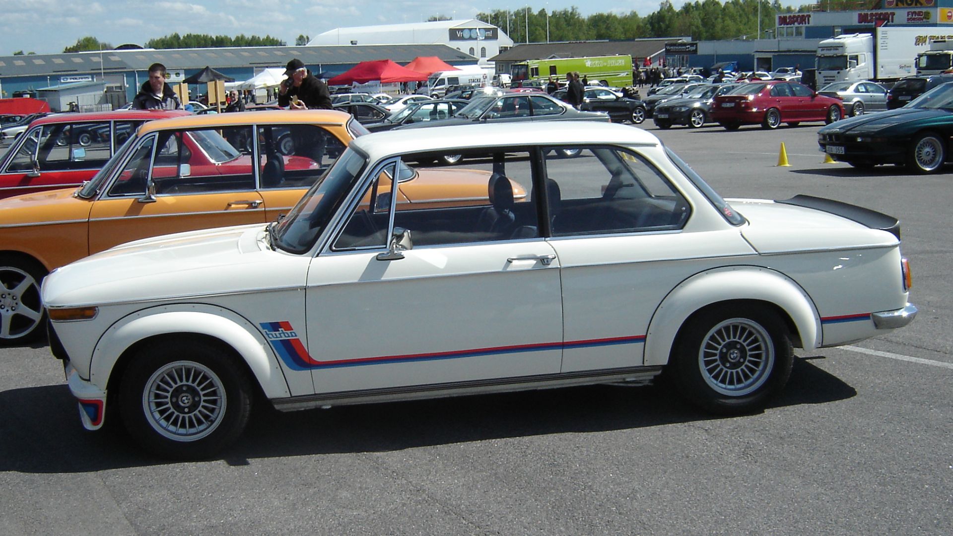 File:BMW 2002 Turbo (3537098668).jpg