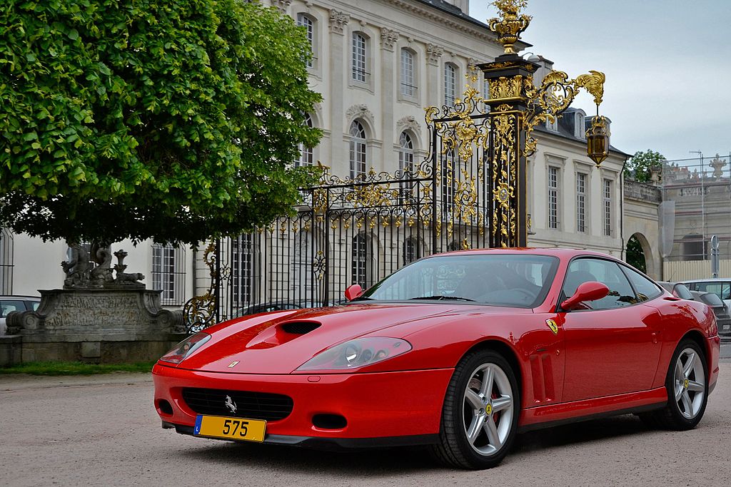 A close-up photo of a car Ferrari 575M Maranello parked in a parking lot