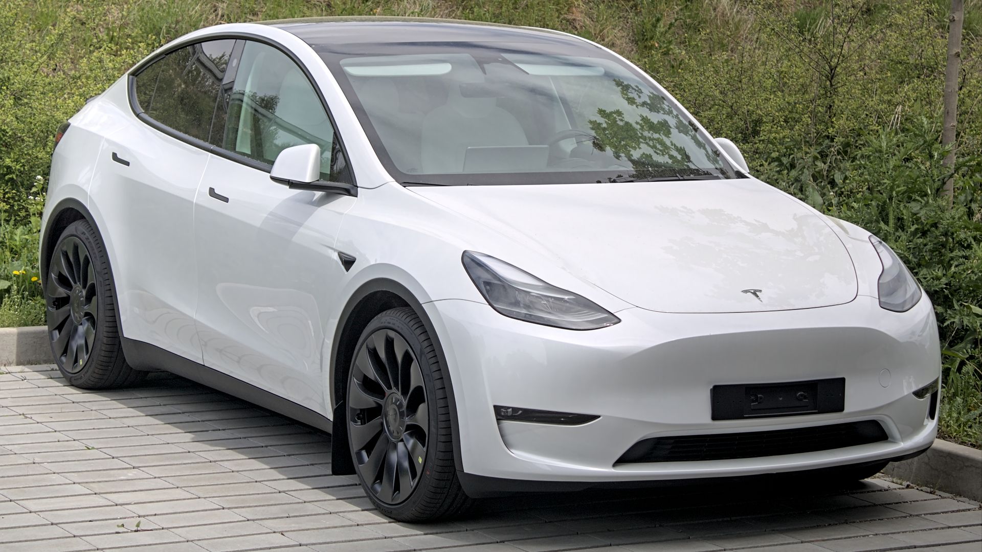 File:Tesla Model Y IMG 9499.jpg