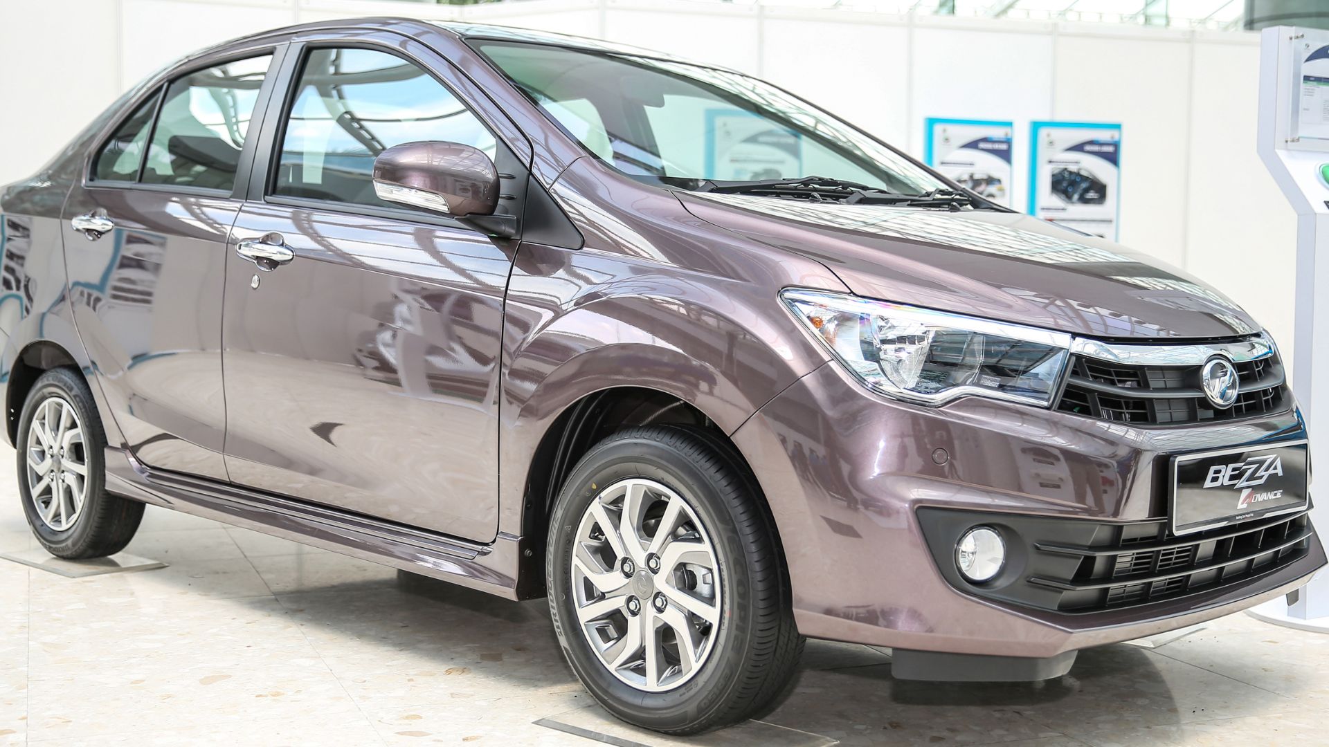 File:Perodua Bezza Advance.jpg