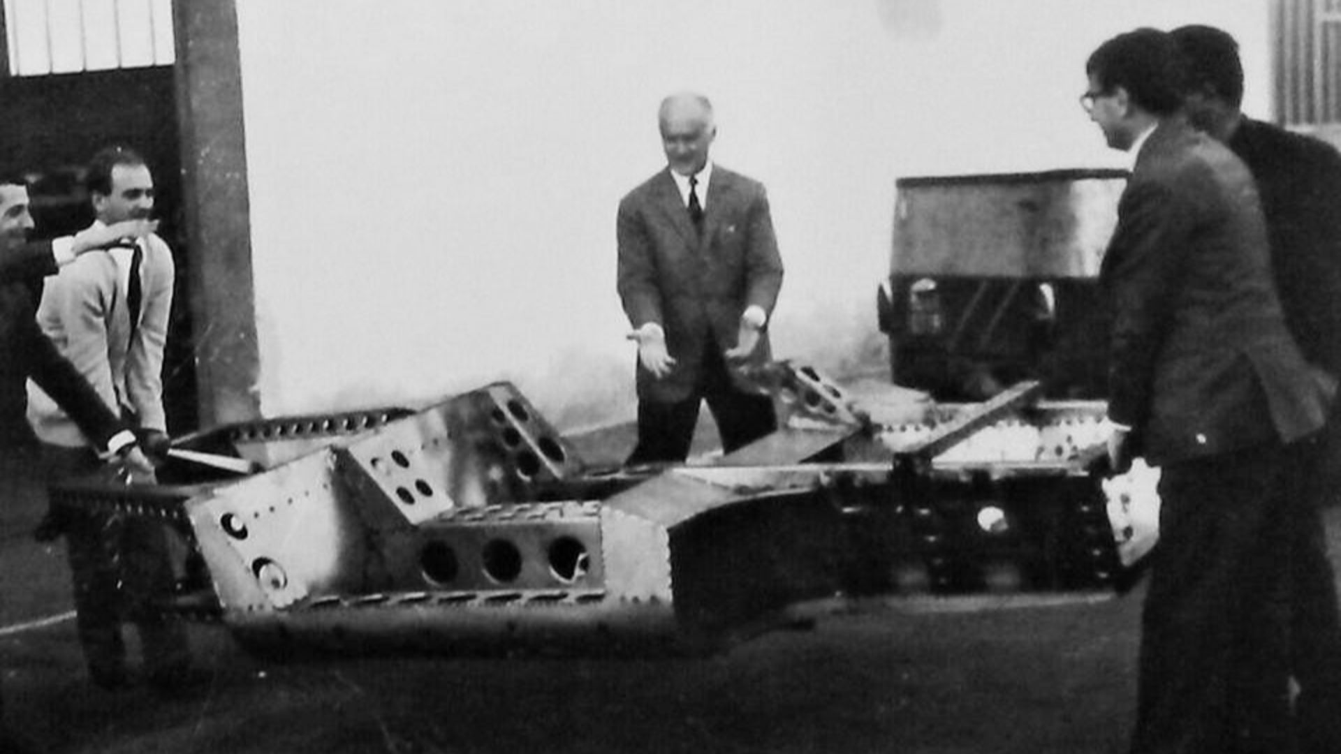 File:1965 Lamborghini frame Anderloni Stanzani Dallara.jpg