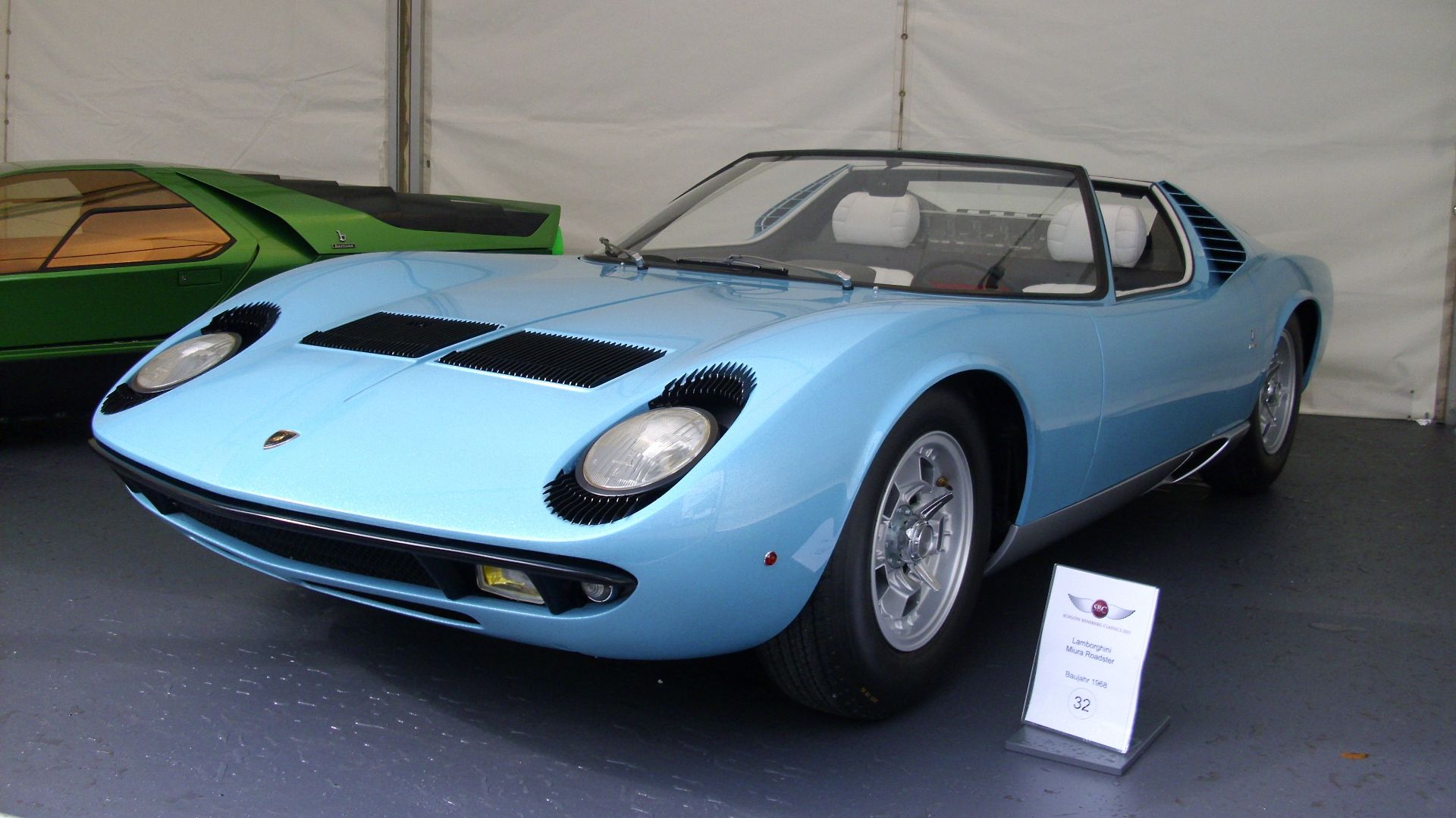 File:Lamborghini Miura Roadster 1968 schräg.JPG