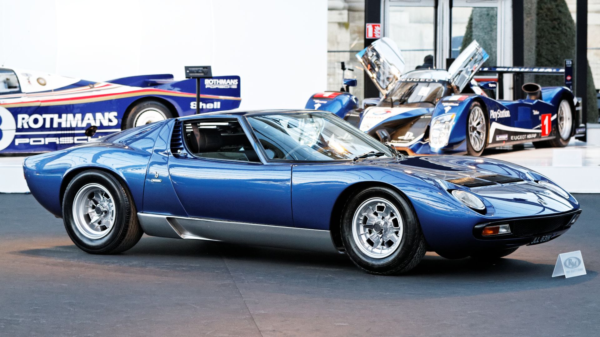 File:Paris - RM Auctions - 5 février 2014 - Lamborghini Miura P400 S 'SV specification' - 1971 - 010.jpg
