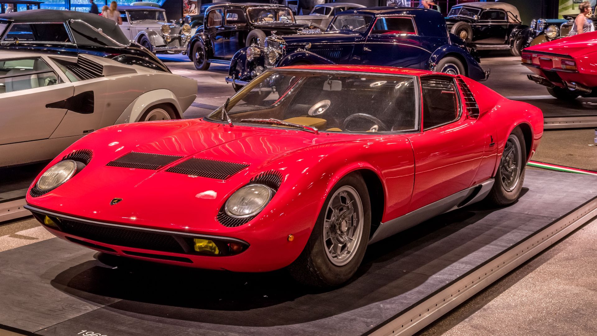 File:Lamborghini Miura (Kirchzarten) jm21313.jpg