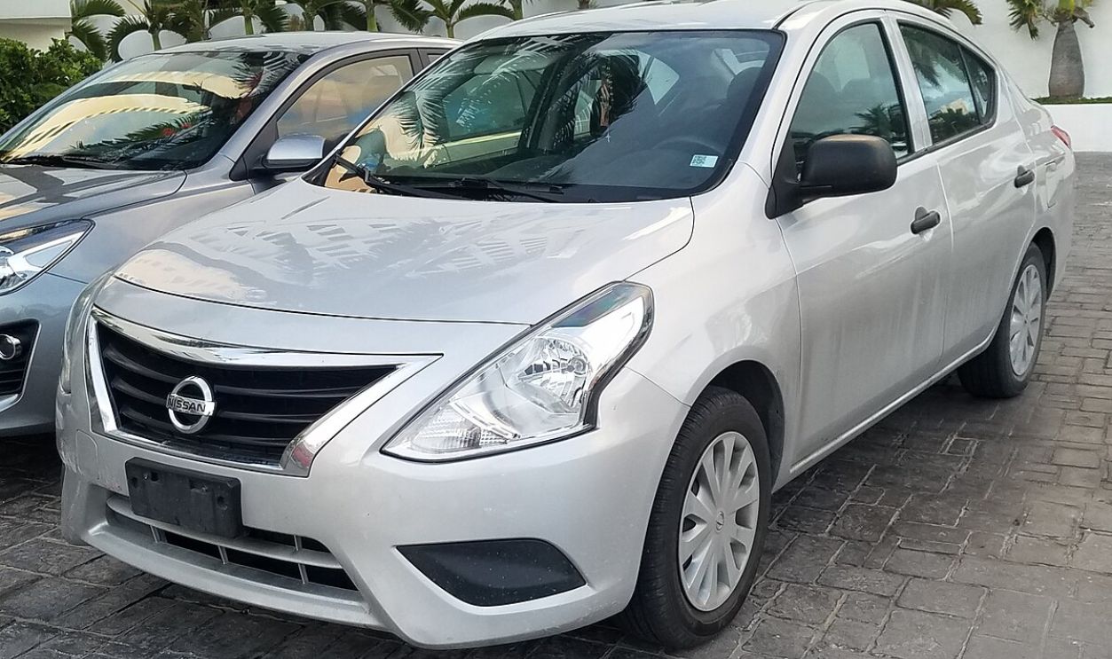 Nissan Versa