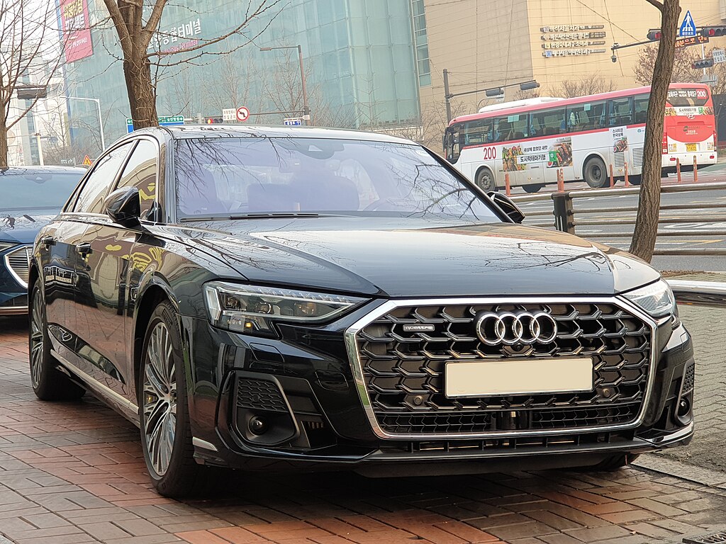 Black Audi A8 L 55 