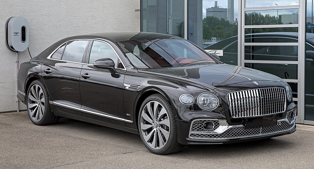 Bentley Flying Spur Hybrid (2019)