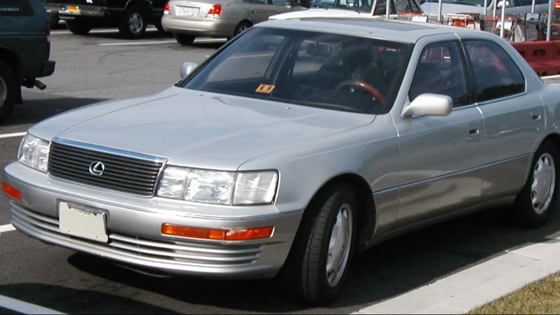 File:LexusLS400.jpg