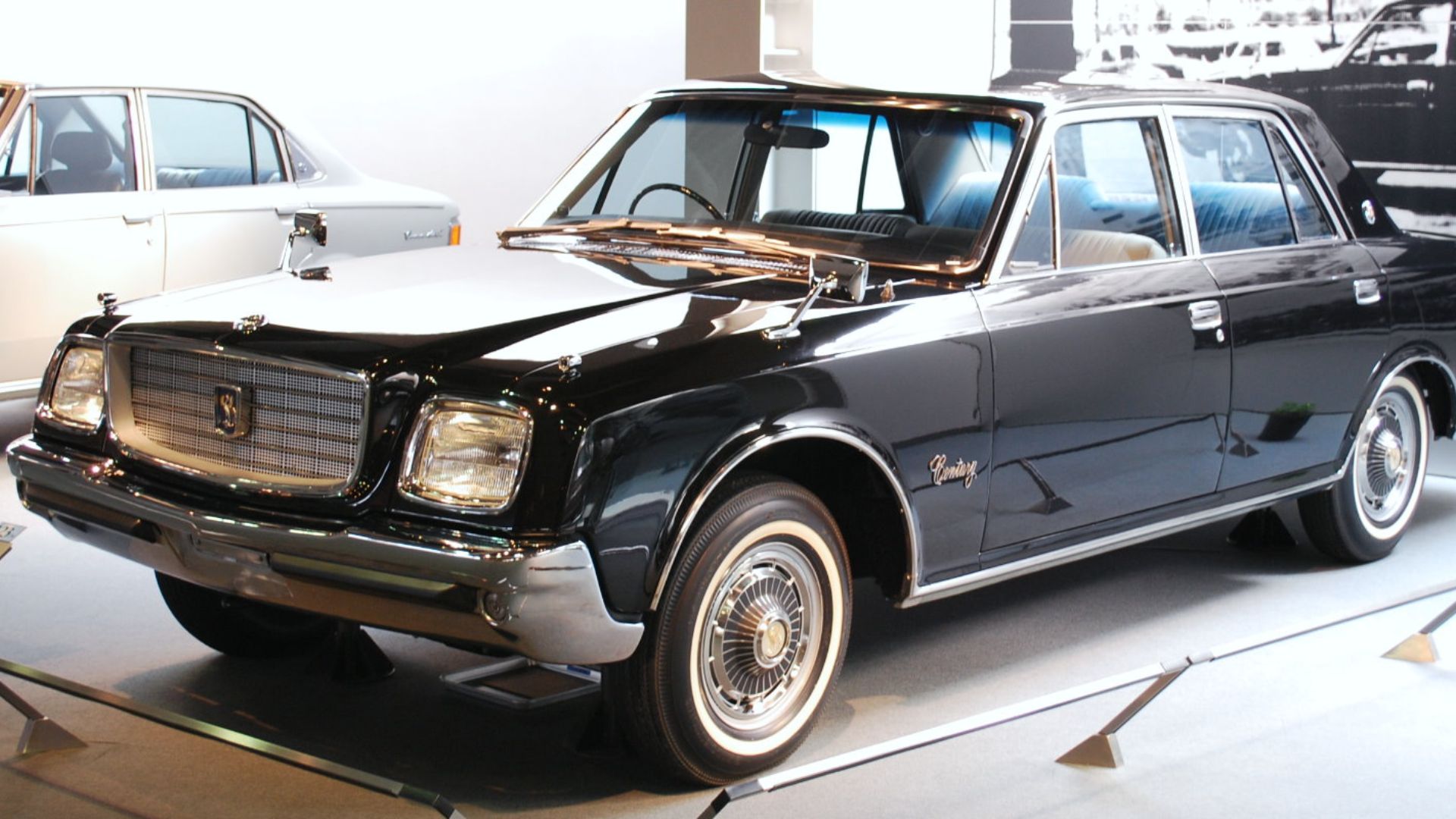 File:1967 Toyota Century 01.jpg