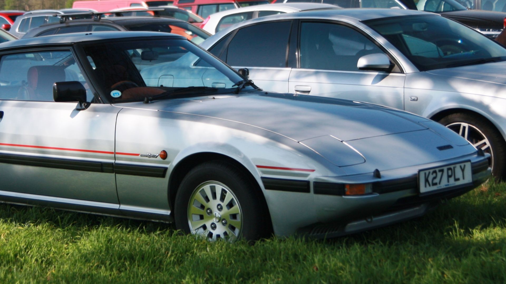 File:Mazda RX7 registered December 1992 2300cc per dvla.jpg