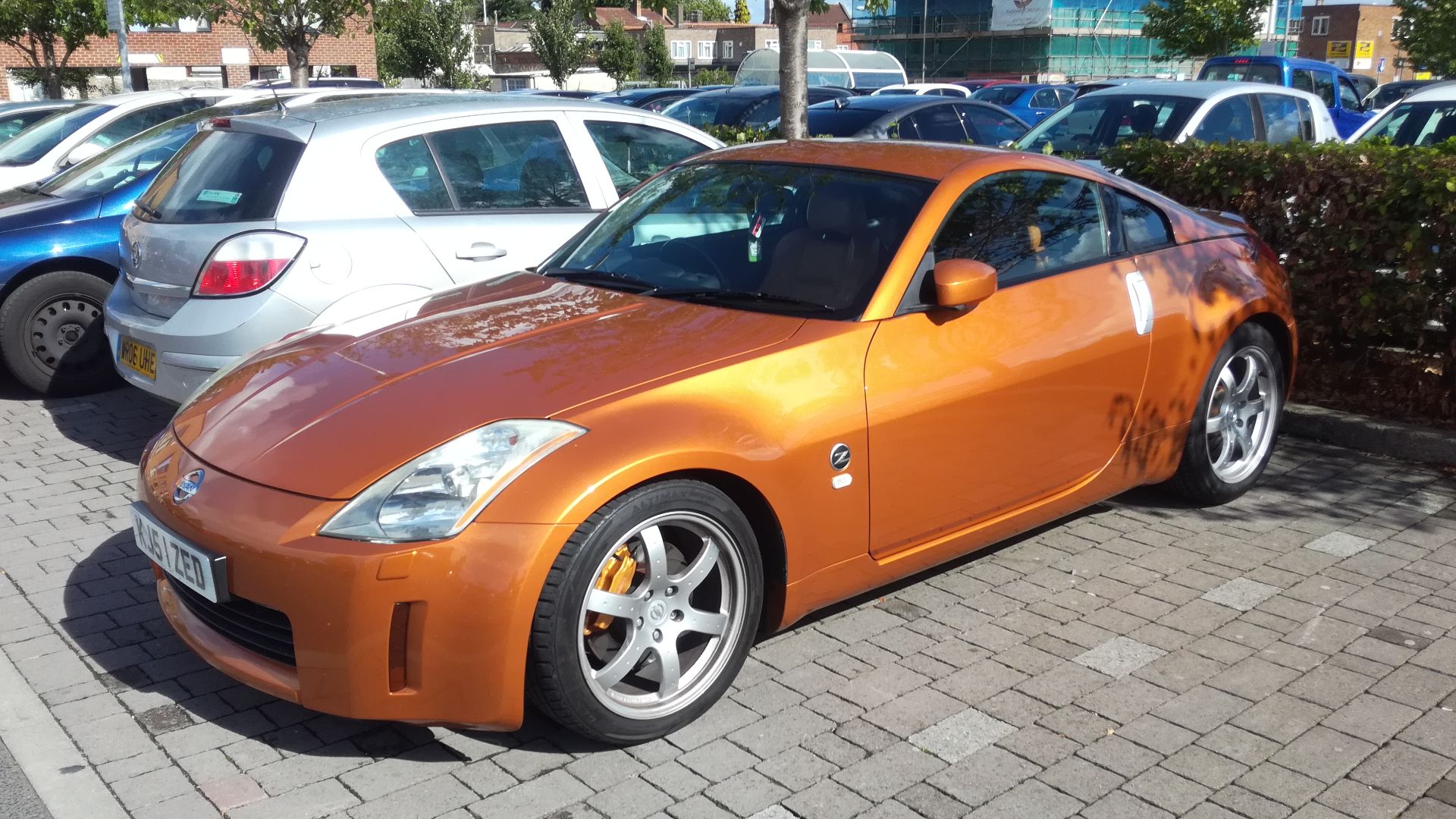 File:2002 Nissan 350Z (29176392307).jpg