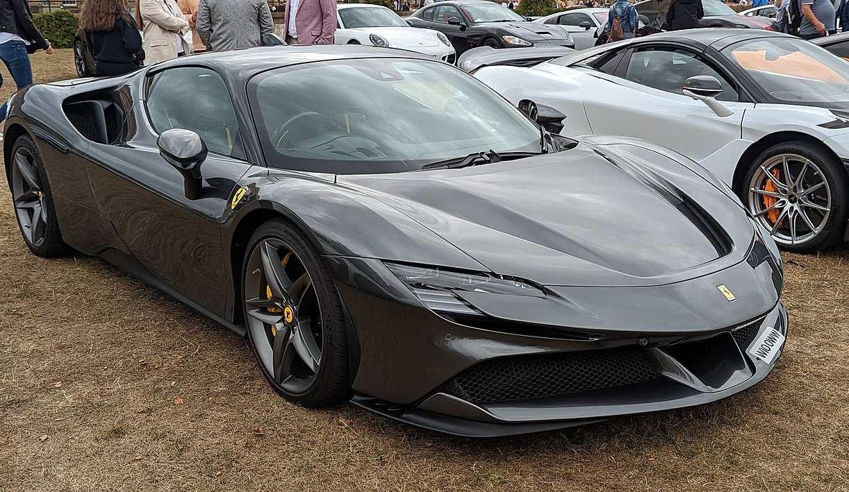 Side view of Ferrari SF90 Stradale