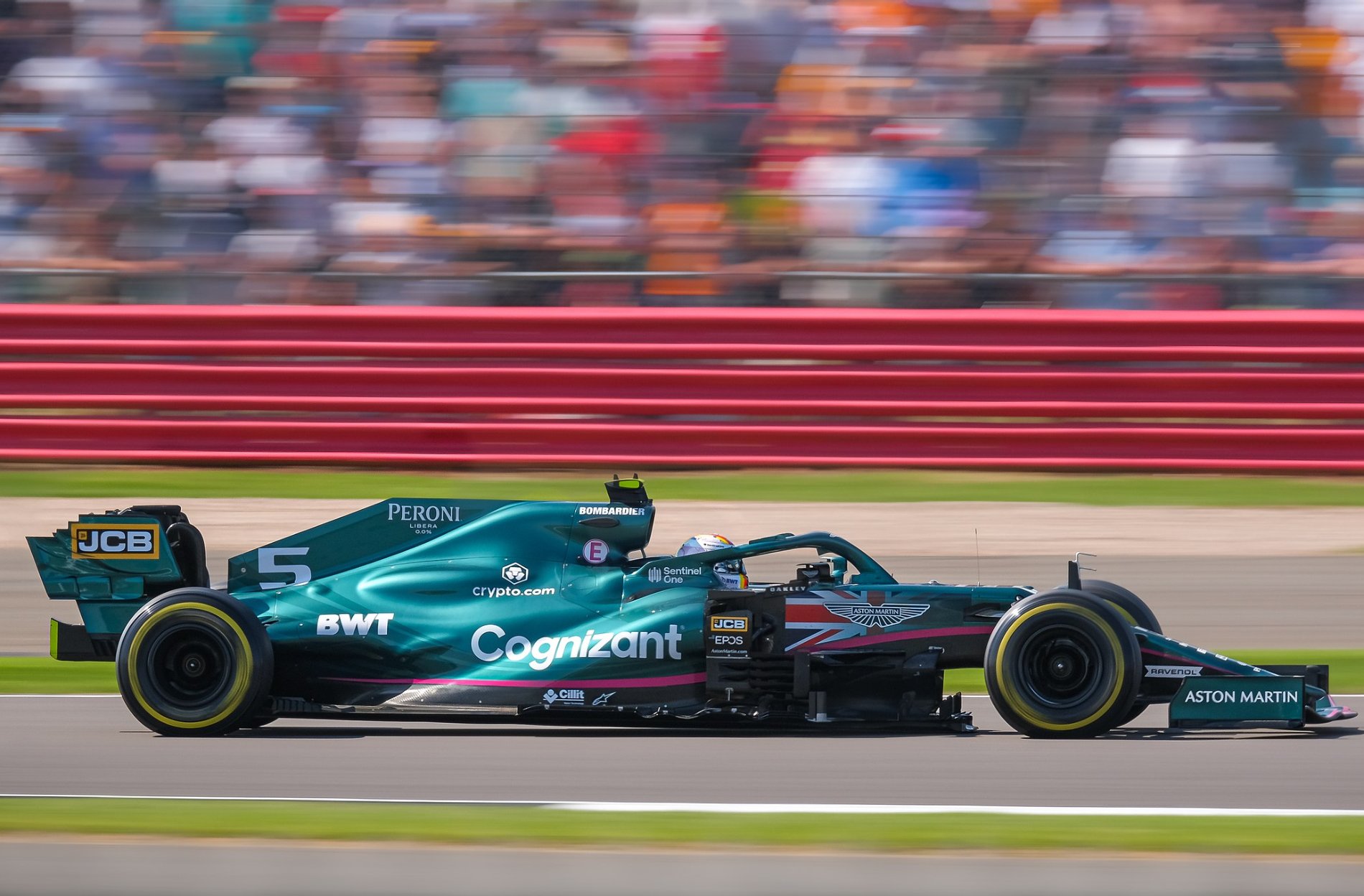 Sebastian Vettel at the F1 British Grand Prix 2021