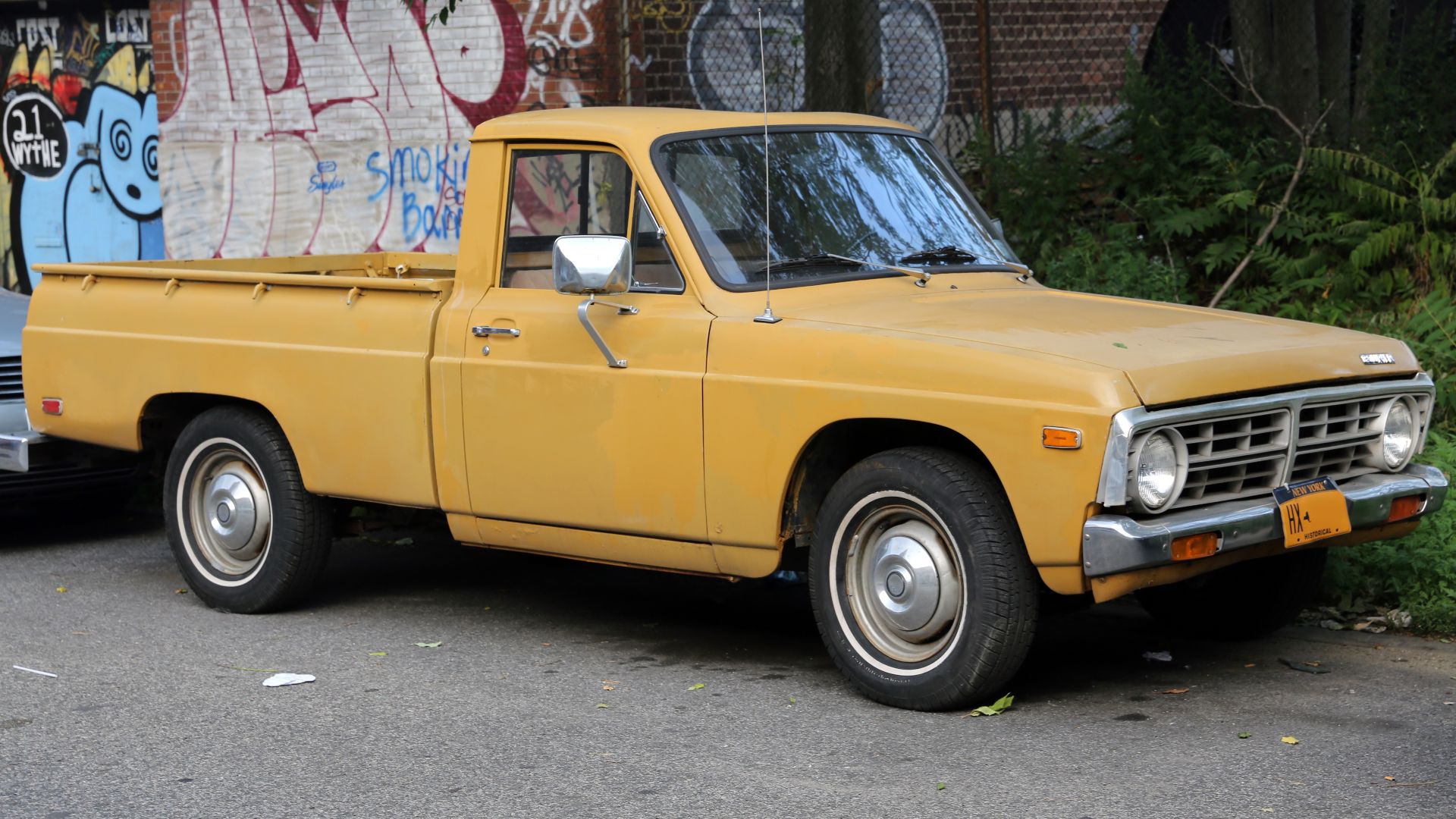 File:1972 Ford Courier, front right.jpg