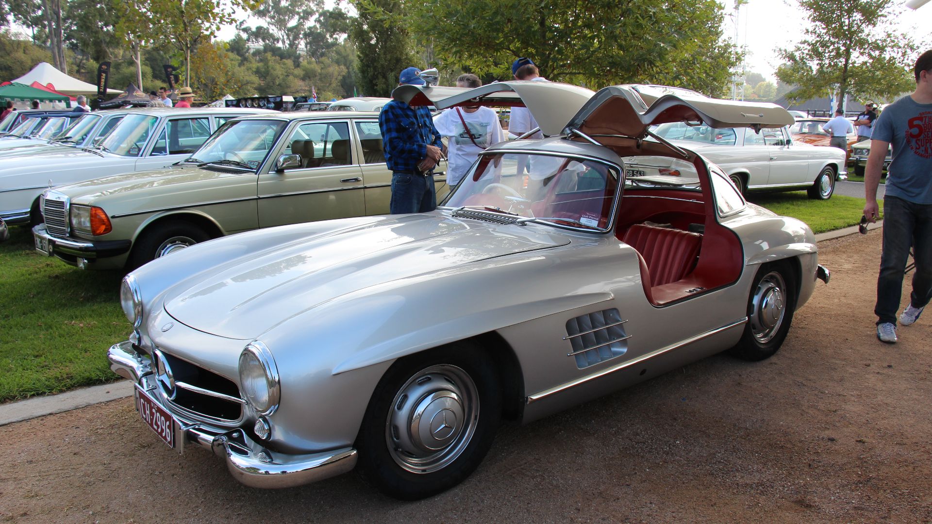 File:1956 Mercedes Benz 300 SL Gullwing (15345035681).jpg