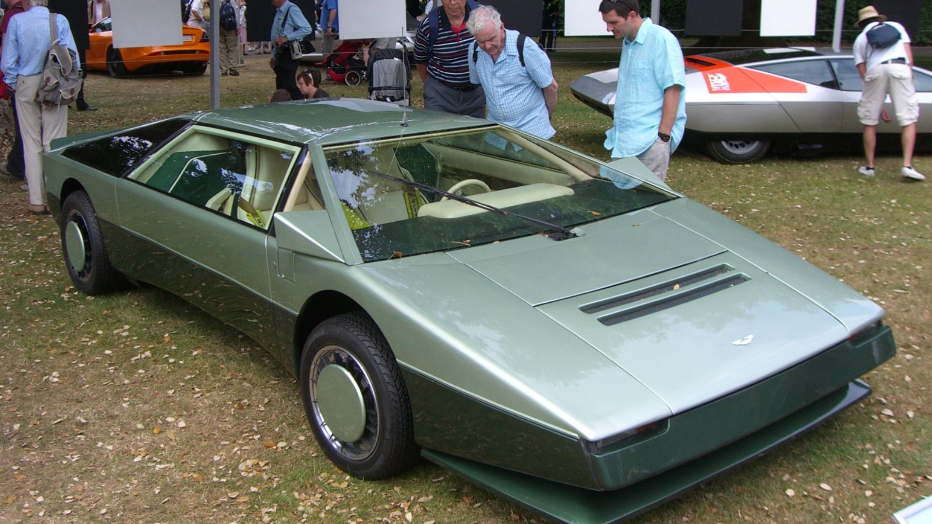 File:1979 Aston Martin Bulldog.jpg