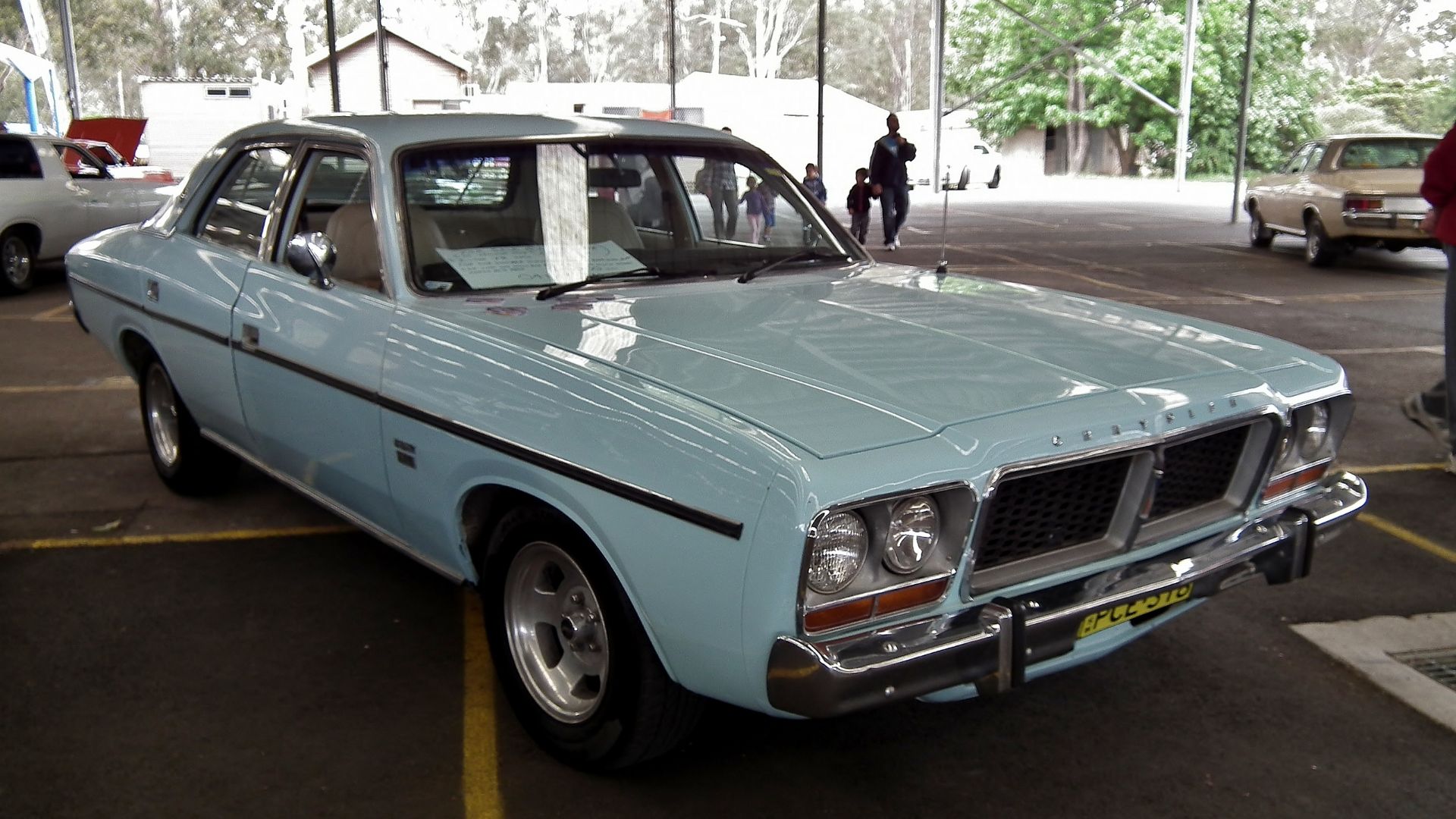 File:1978 Chrysler CM Valiant sedan (8186035698).jpg